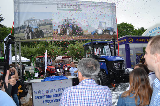 乌克兰国际农业博览会雷沃新品牌、新产品发布会现场1.JPG