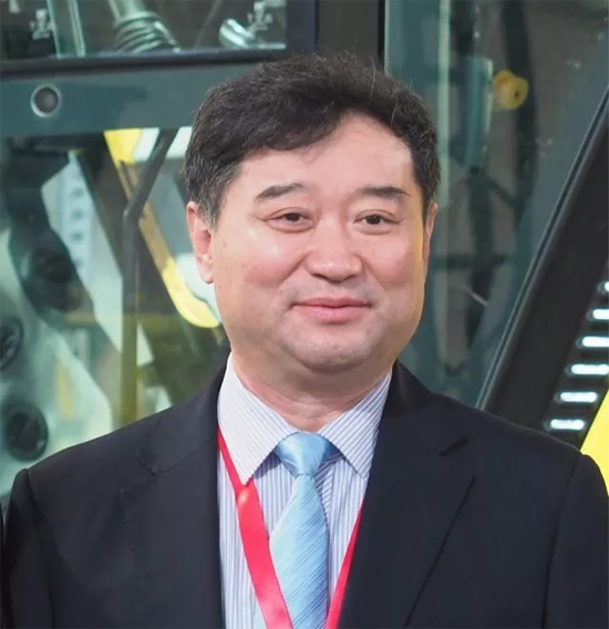 苏子孟　中国工程机械工业协会常务副会长兼秘书长