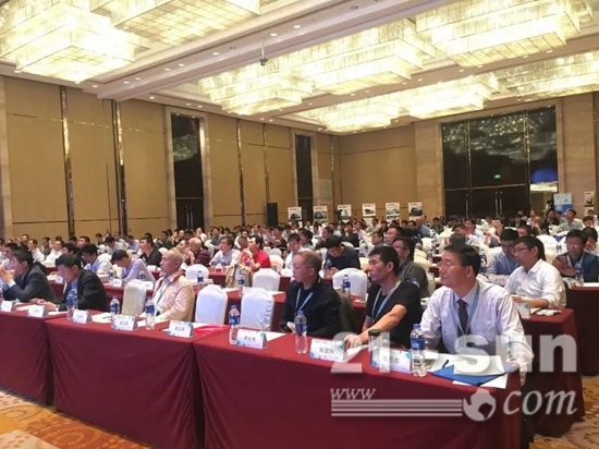 中国工程机械协会筑养路机械分会第一届会员代表大会