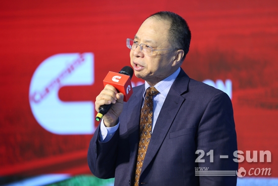 康明斯副总裁、康明斯中国区发动机事业部总经理刘晓星致辞