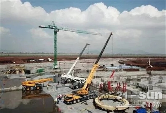 徐工起重机助力墨西哥城新国际机场建设项目