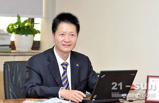 广西柳工机械股份有限公司总裁黄海波