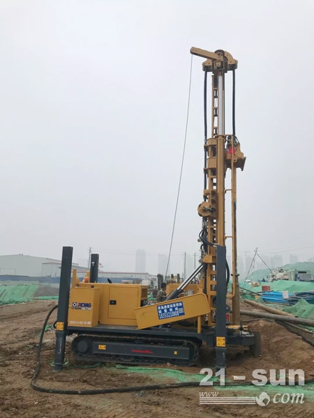 徐工XSL7/350水井钻机在山东进行钢管桩施工