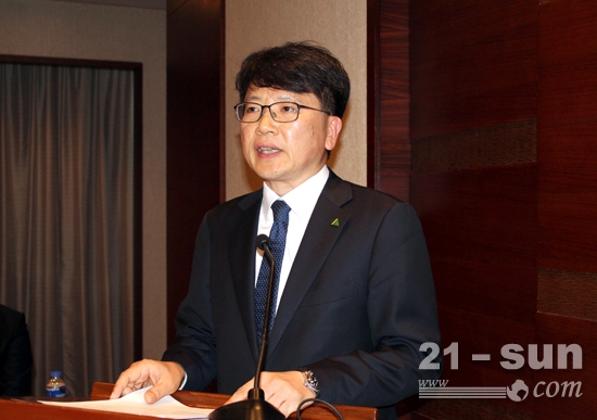 现代建设机械（中国）总裁韩在镐发布中国市场规划