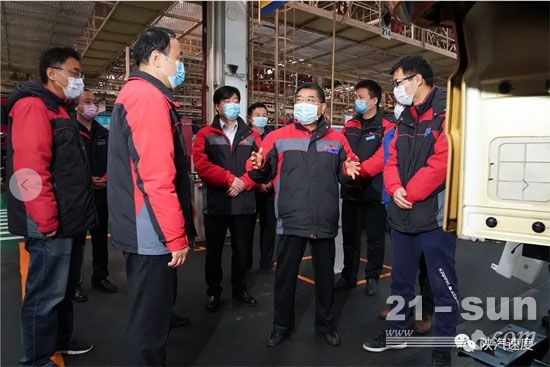 陕重汽副总经理支保京陪同调研