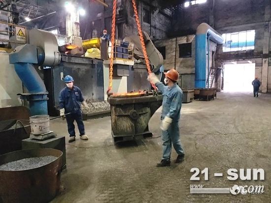 铸造厂熔炼工段作业现场