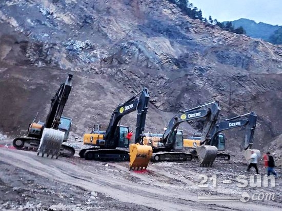 约翰迪尔挖掘机