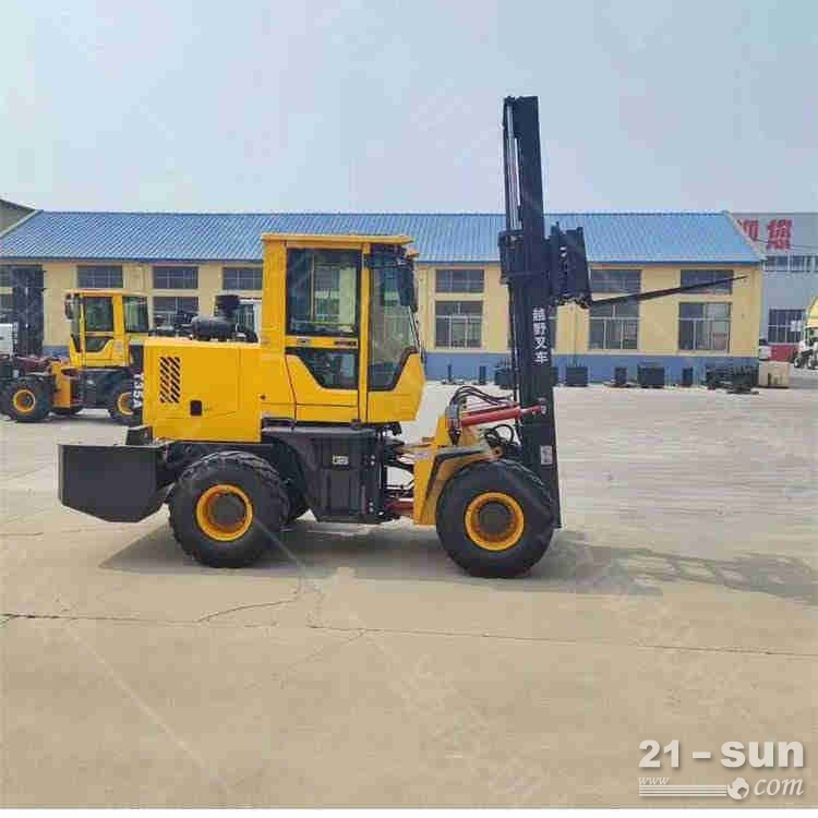 厂家直销多功能工程改装叉车 3吨越野叉车 小型轮式越野叉车