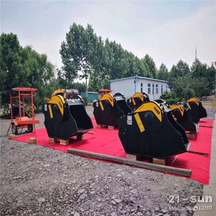 山东厂家挖机粉碎斗 建筑垃圾混凝土破碎挖斗