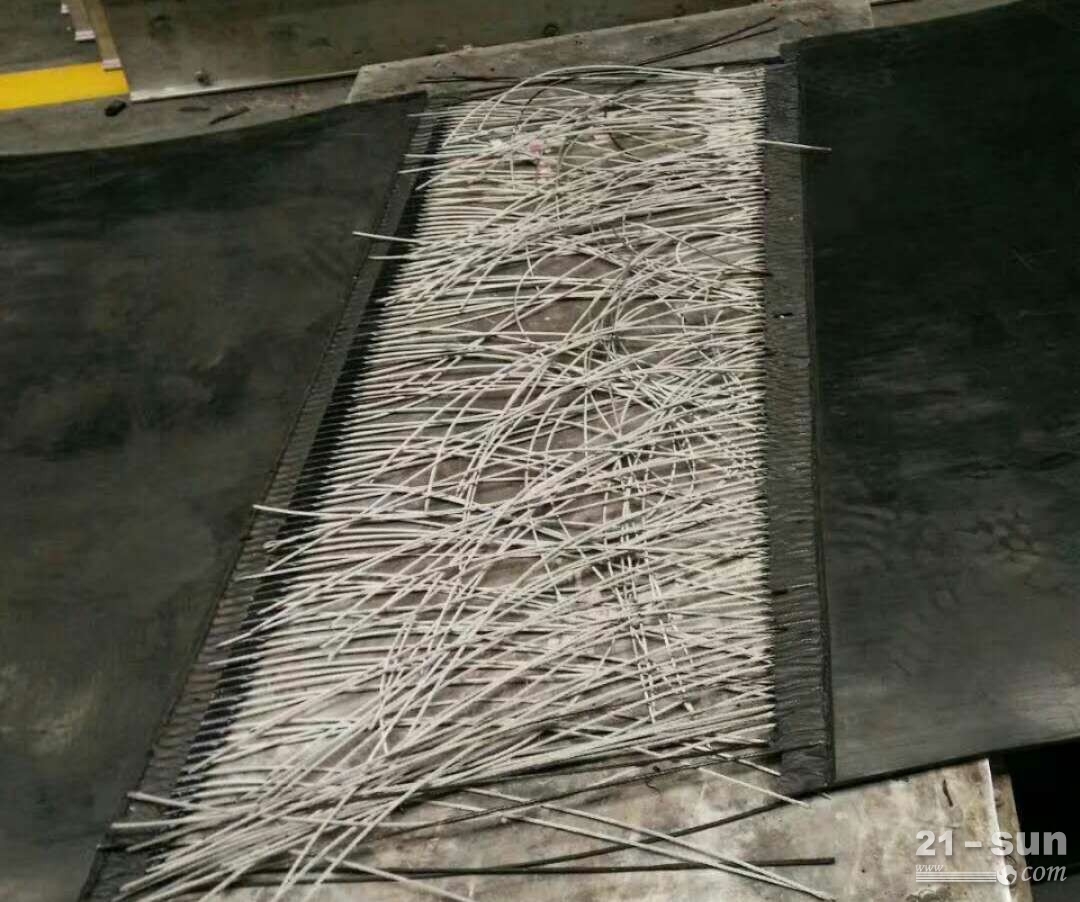 山东钢丝绳输送带价格  钢丝绳输送皮带