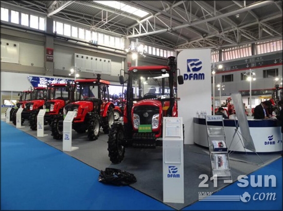 东风农机精彩亮相2015中国国际农业机械展览会