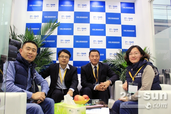 21-sun对话航控捷易研究员、总经理田一松，智能化研究院、系统高级工程师潘文俊。