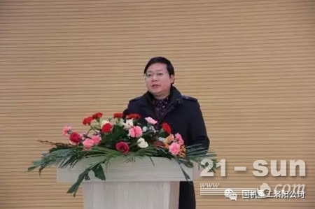供应商代表江西省分宜驱动桥有限公司副总经理刘剑敏发言