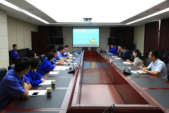 西科大本科教学审核评估专家组来陕建机股份实地考察