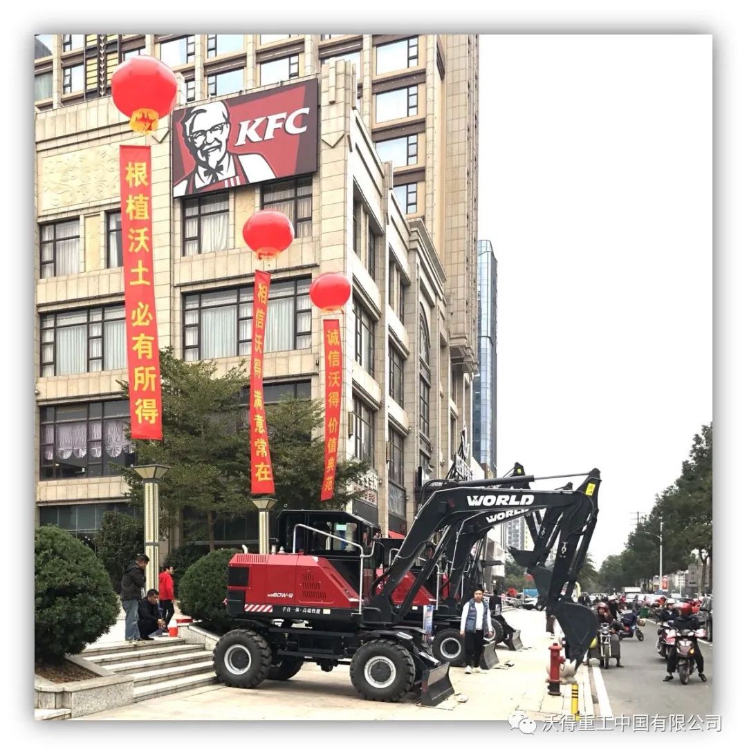 “三好学生”邱海波：我不能让自己发胖，不然大臂都钻不进去了。