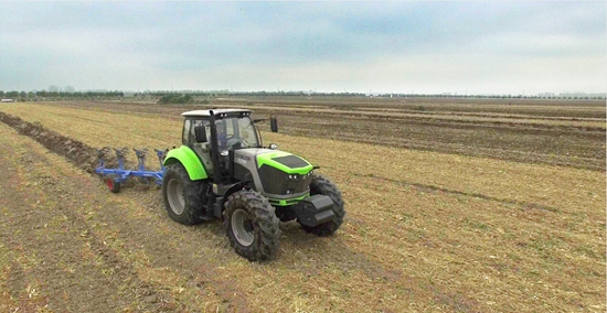 中联重科新型农业机械助力农业生产提质增效