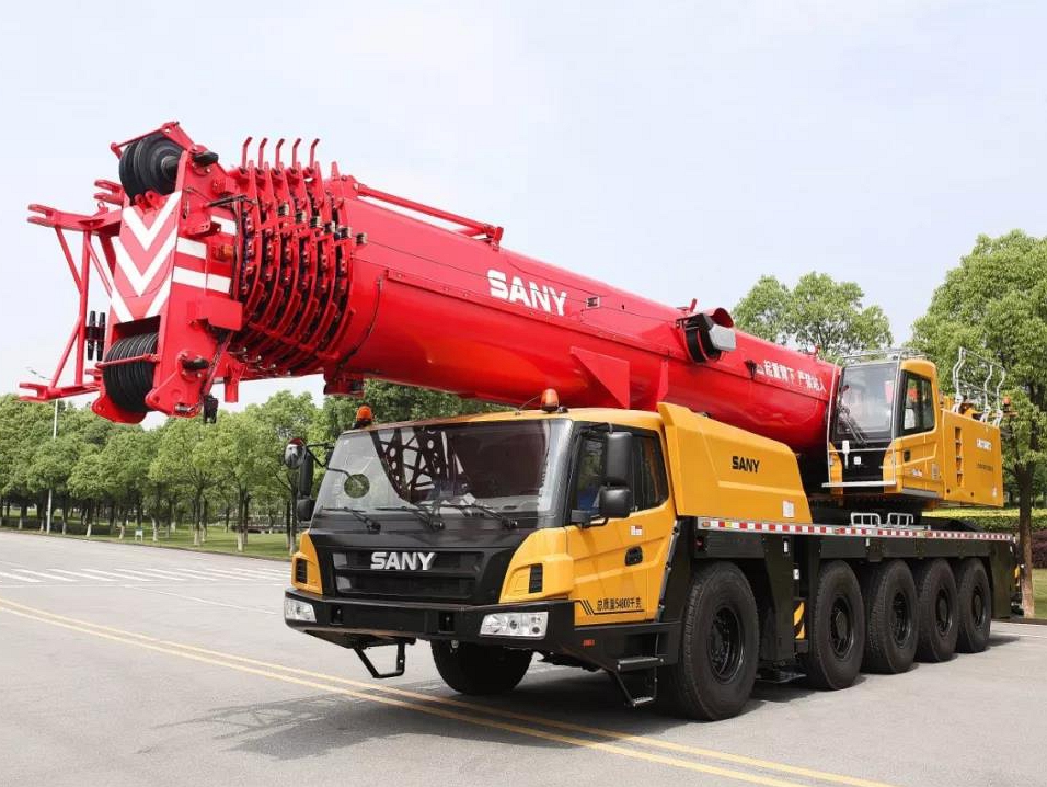先身領跑，頂點出發：三一起重機SAC1300T的升級之路
