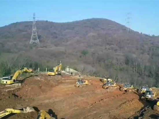 山推设备支援南京“火神山”医院建设