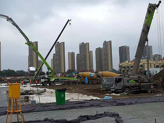 参建火神山的“小绿”到底有多厉害 数据解读中联重科“王牌泵车”