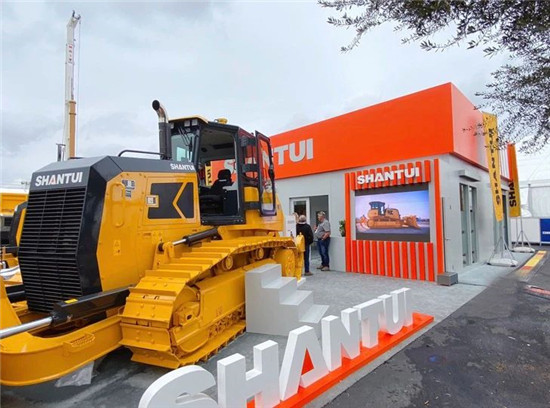 山推重磅亮相美國拉斯維加斯工程機械展