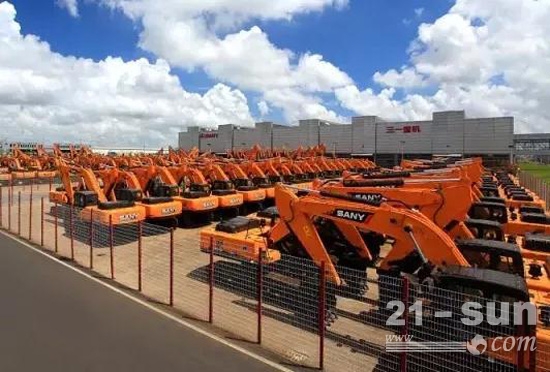 挖掘机销量下滑四成 基建发力能否挽救颓势