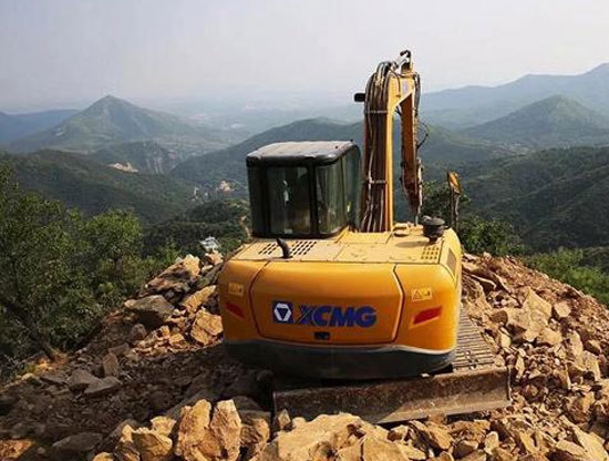 <em>徐工XE80D挖掘机</em>是如何征战黄土高坡的？
