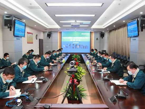 山推股份公司召開大干二季度動員會