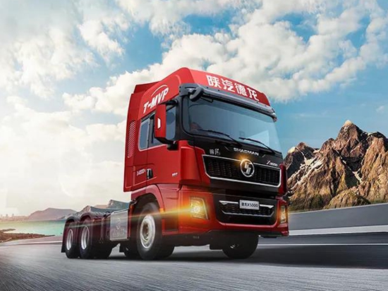 德龙X5000牵引车，360°主角光环