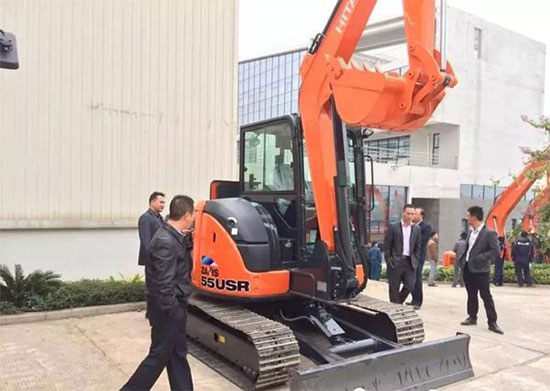 操纵灵活、性价比高的<em>日立ZX55USR-5A挖掘机</em>上榜，你喜欢吗?