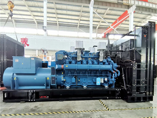 C位出击，玉柴“巨无霸”动力火遍通讯系统！