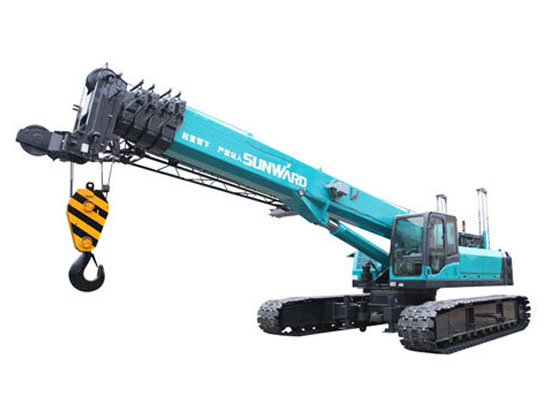 山河智能伸缩臂履带式起重机：双机合璧，势如破竹