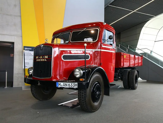 百变曼恩 | 67年前出厂，身子骨依旧硬朗