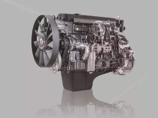 搭载FPT C11发动机的红岩杰狮2020牵引车正式上市