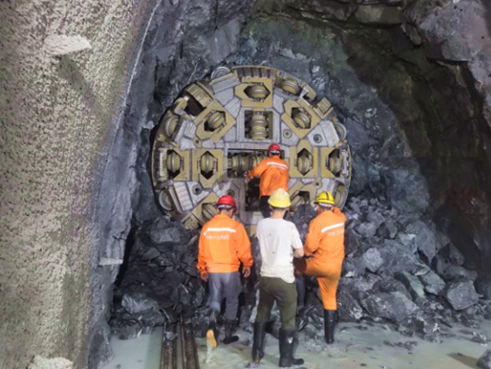 铁建重工华东区域首台TBM顺利完成第一阶段贯通