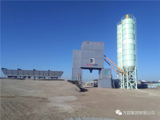 方圆HZS90D型混凝土搅拌站出口俄罗斯