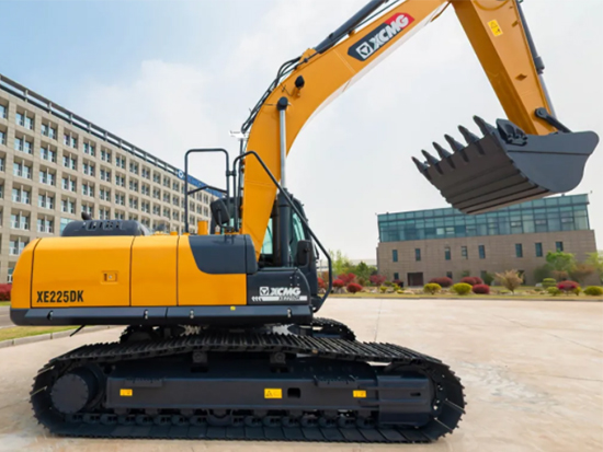 徐工<em>XE225DK挖掘机</em>特点分析