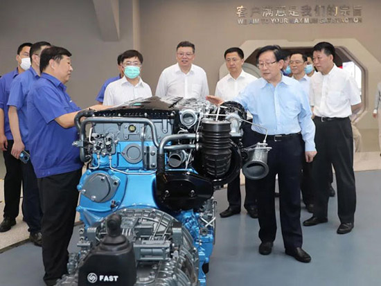 全国政协副主席万钢到潍柴考察调研