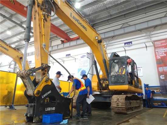 “我是大能手”柳工挖掘机第二届服务技能大赛初赛，火热进行中