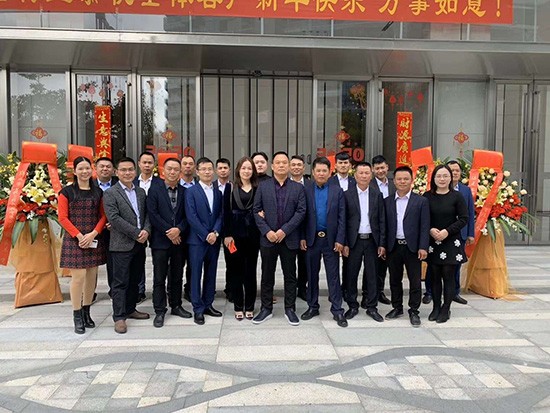 黄海豪：强悍设备助他狂揽超级工程