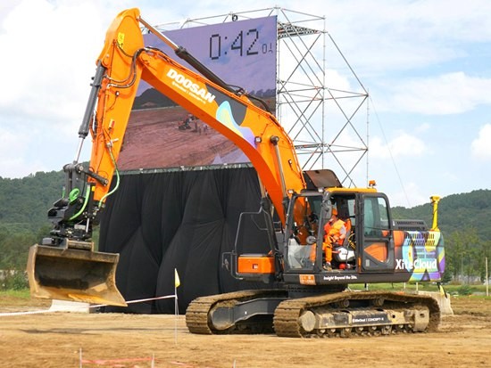 Doosan Infracore参加“2020 智能工程技术·安全展”