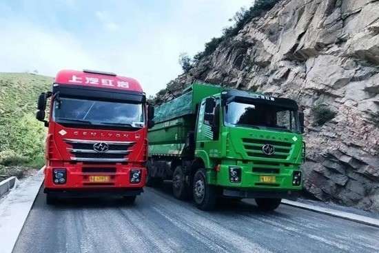 上汽动力燃气发动机配套红岩工程车：操心少、挣得多