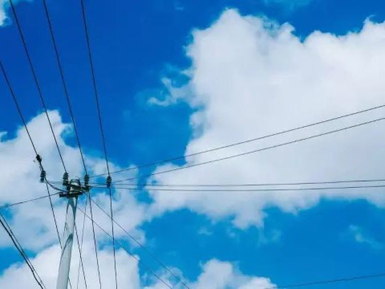 高空作业平台在夏季的维护保养