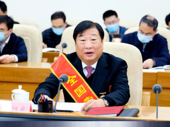 一个用生命捍卫梦想的人