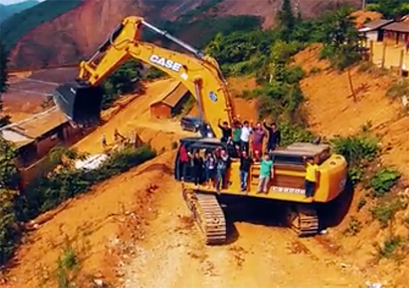 矿山利器 第23台凯斯CX800Bme落地云南 矿山利器 第23台凯斯CX800Bme落地云南