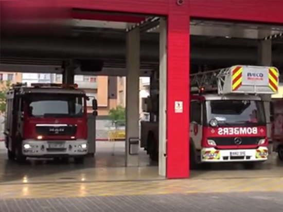西班牙消防车、救护车出警