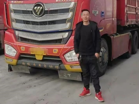省油又可靠，自动挡重卡，梁师傅选择欧曼！