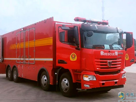 联合卡车向安徽消防总队交付16辆国内最大运载量的器材保障消防车
