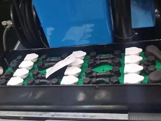 干貨分享：高空作業平臺電池與溫度的關系