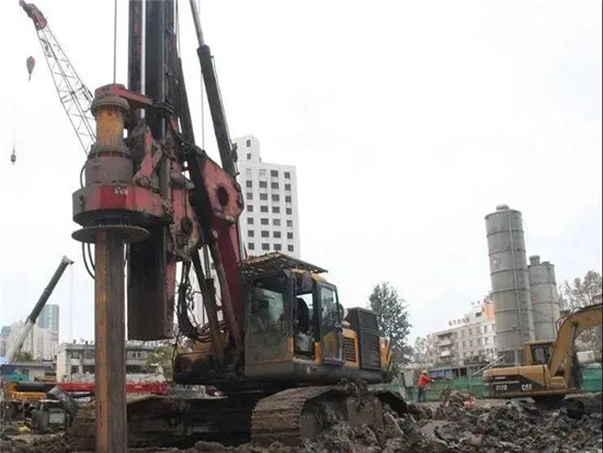 旋挖钻机在特殊地层钻孔施工常遇到的技术问题及解决方法