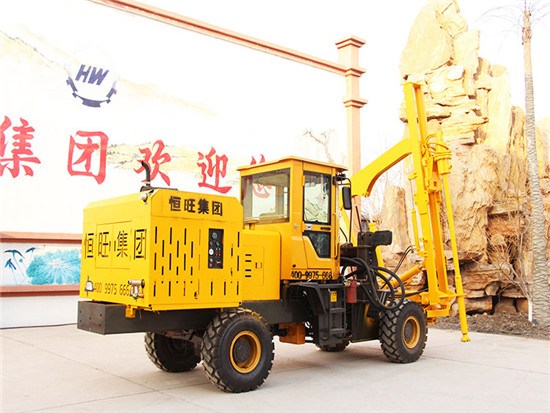履带地基打桩机可以在水上或斜坡上工作吗？